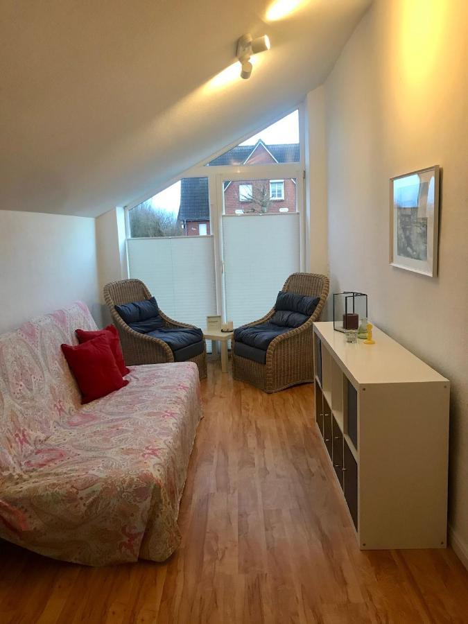 Gemuetliches Ferienhaus Hinterm Deich Nordstrand Dış mekan fotoğraf